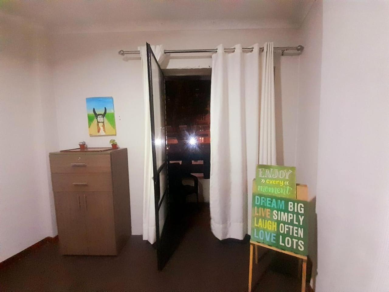 Mkl Barranco Hostel Lima Kültér fotó